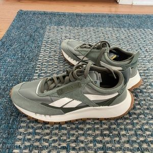 Reebok classic sneakers